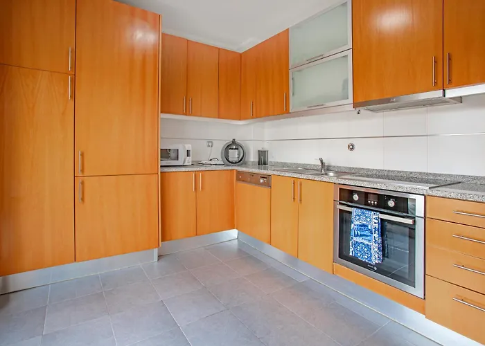 Gaia Panoramic Terrace Apartment - D. Pedro V